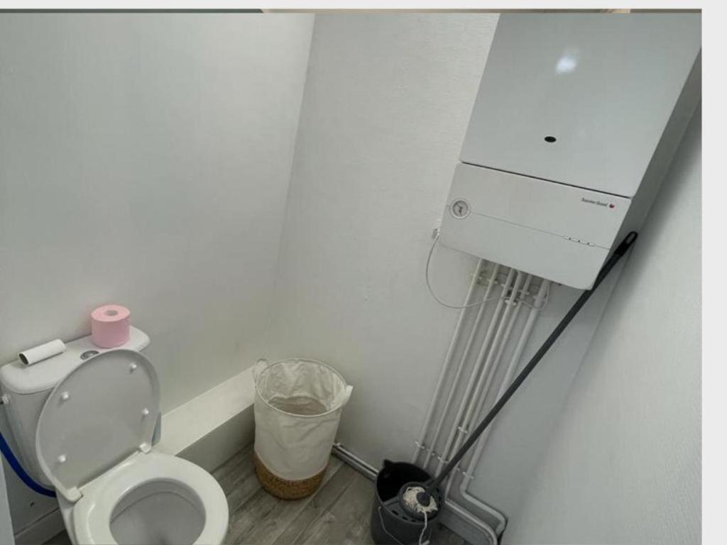 -Le Petit Rochelais- Centre Ville, Stationnement, Netflix - Ideal Couples, Familles, Business Ниор Екстериор снимка